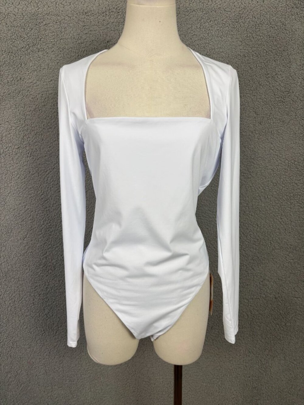 Women's White Long-Sleeve Square Neck  Line Bodysuit Size  Large NWOT's